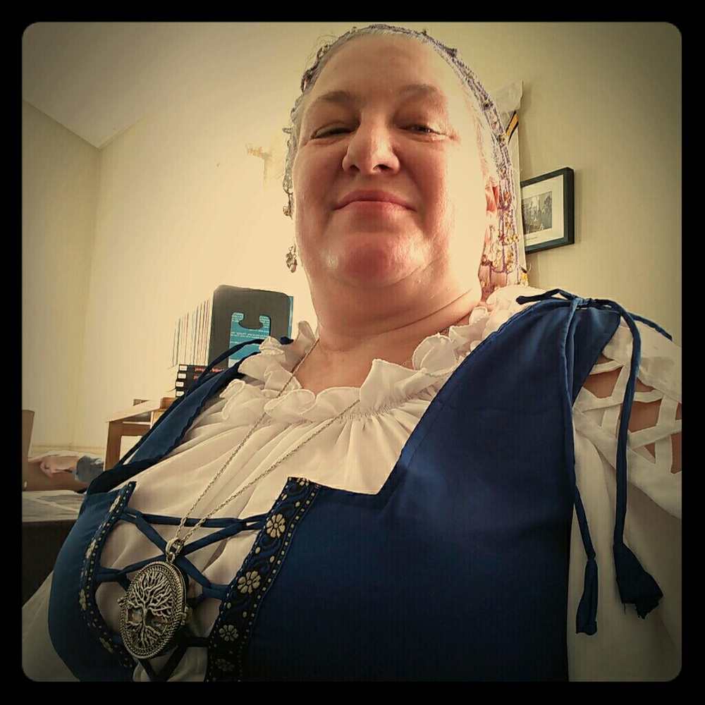Meet your Posher, Jovial
